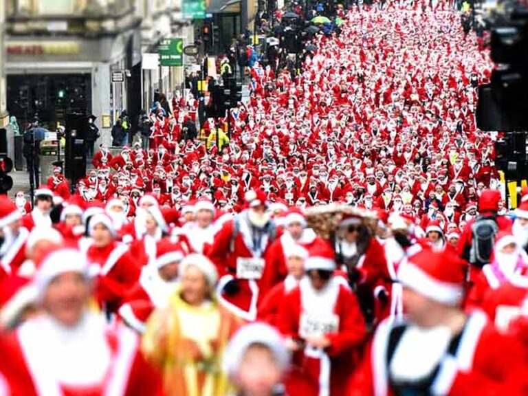 Glasgow Santa Dash