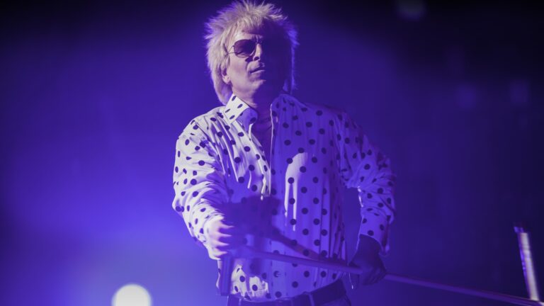 Some Guys Have All the Luck – The Rod Stewart Story
