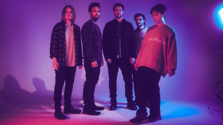 Nothing But Thieves