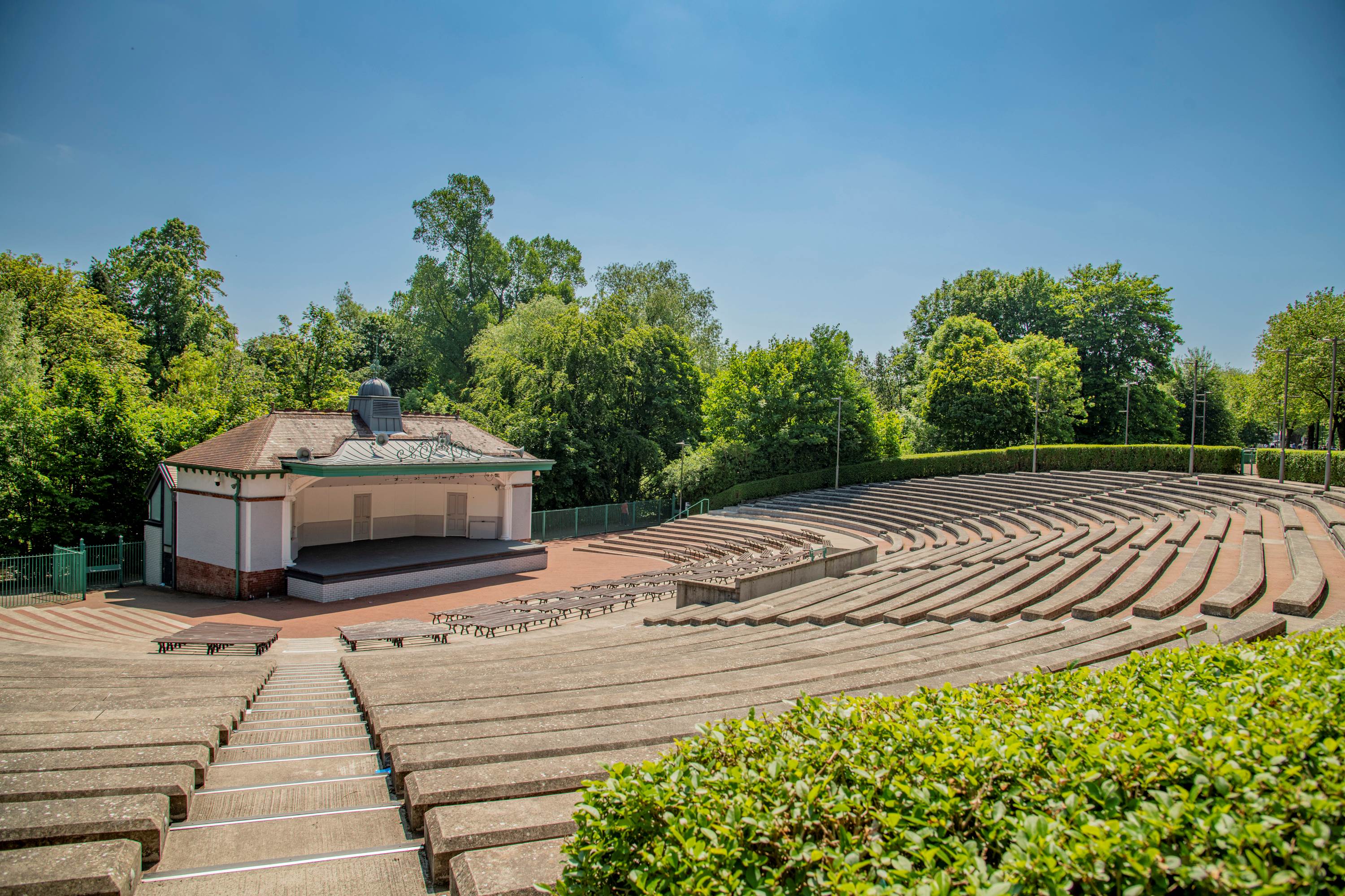 Kelvingrove park - Victorian Bandstand & Amphitheatre