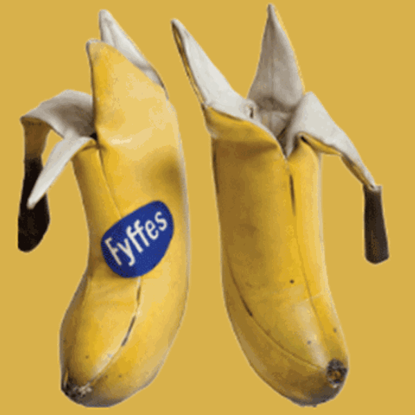 The People's Palace - Billy Connolly banana boots