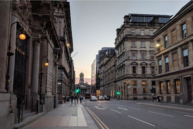 Glasgow Ghost Hunt: Outdoor Exploration Game