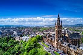 Romantic Glasgow Outdoor Exploration Game
