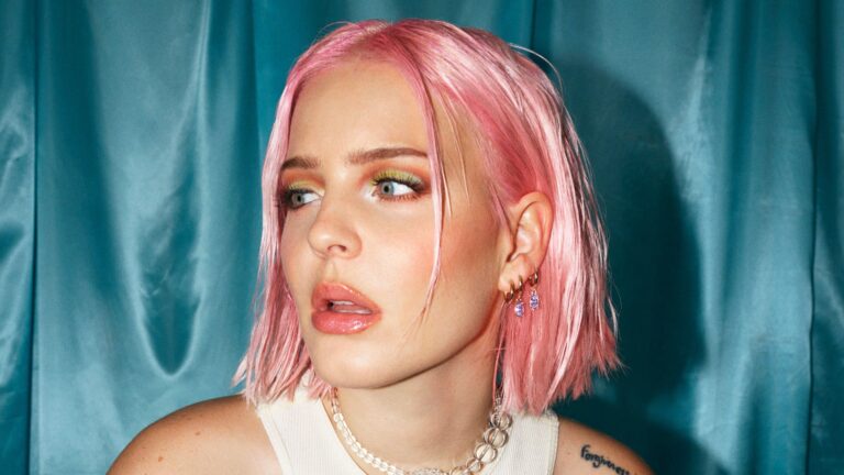 Anne-Marie