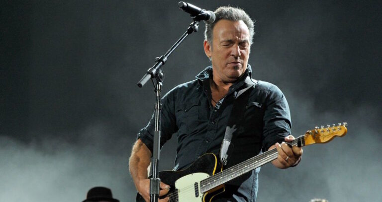 Bruce Springsteen & The E Street Band