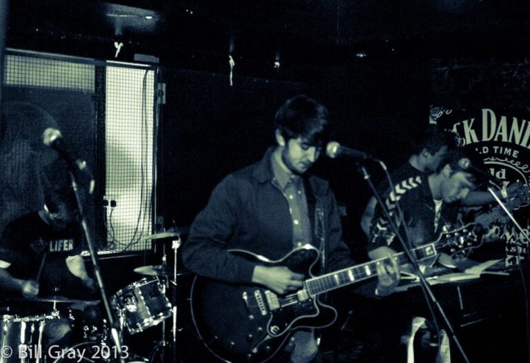 Fundraising Gig Night featuring The Pretty Mess, Lieutenant Tango, Kookaburra & Banter Wagon